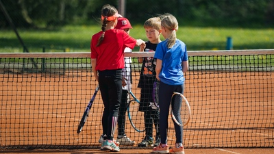 Babytenis × Tenis-centrum DTJ HK B