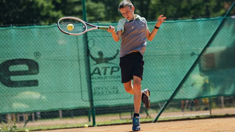 Dorost A: TJ Červený Kostelec A – Tenis-centrum DTJ HK C