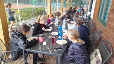 Tenisový soustředění