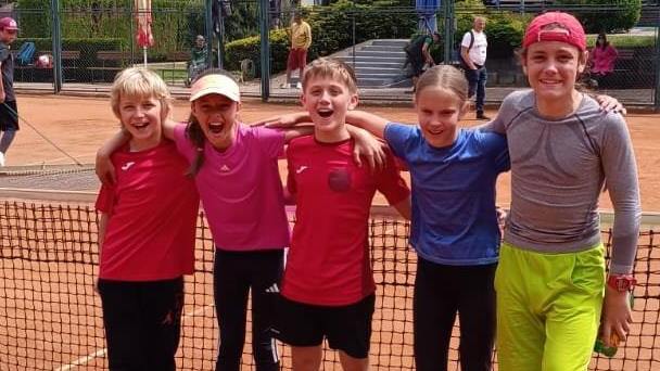 Mladší žáci A budou bojovat o prvenství v krajském přeboru! Mladší žáci A budou bojovat o prvenství v krajském přeboru!