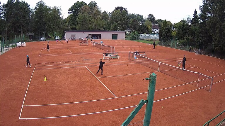 Rekonstruované kurty 1–3 jsou v provozu