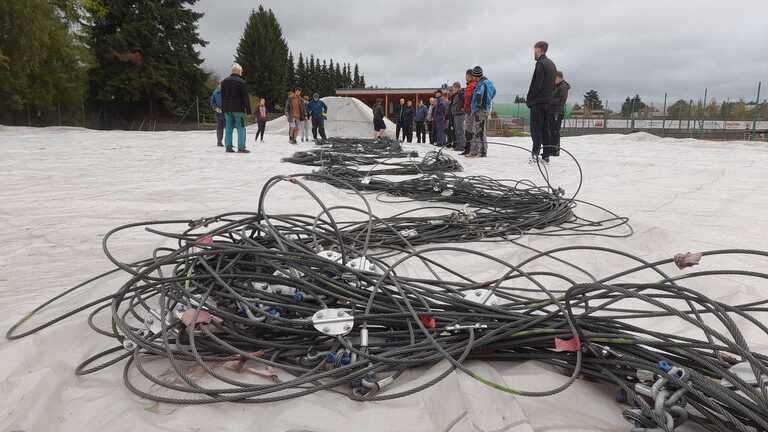 Hala je nafouknuta, můžete se rezervovat