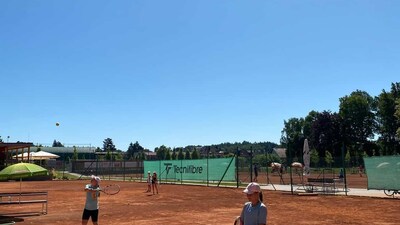 Starší žactvo B: Tenisový klub Červený Kostelec, z.s. B - TENIS-CENTRUM DTJ HK D