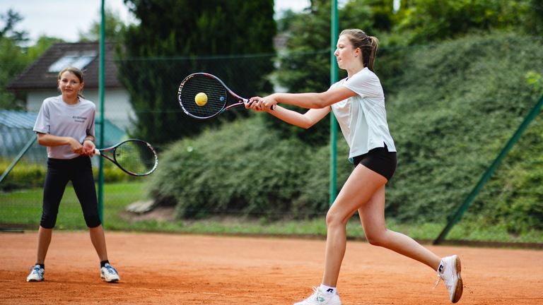 Tenis-Centrum DTJ HK D × TJ Červený Kostelec B